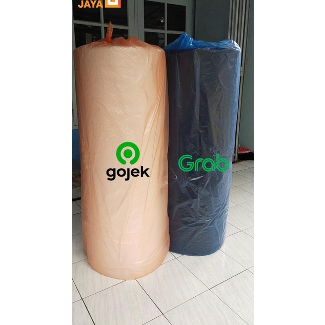 

BUBBLE WRAP / PLASTIK GELEMBUNG HITAM ROLL 50MX125CM (BACA DESKRIPSI)