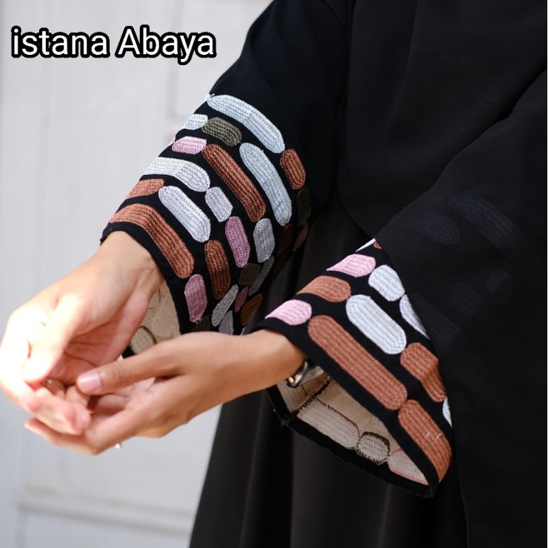 Terbaru abaya tangan Lebar dg bordir tgn mesir Warna2i soft minimalis dan Cantik bgt ka