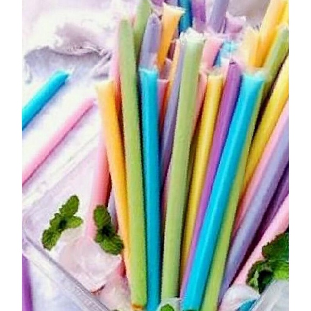 

Plastik Es Pensil 1.8x23 cm 1kg isi 2800 pcs