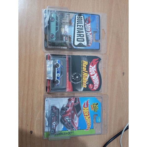 hotwheels paket datsun wagon ths real riders boulevard RARE murah