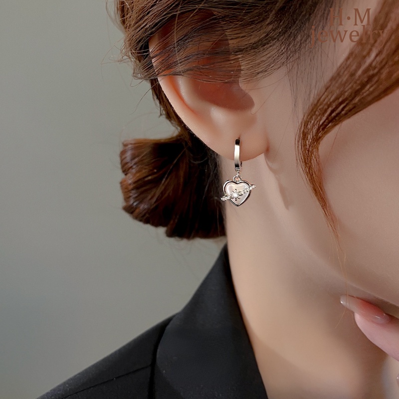 Anting Klip Telinga Bentuk Hati Opal Micro-Inlaid AAA Zircon Asterism