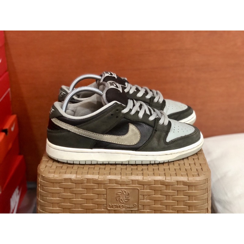 Sepatu Nike SB Dunk Low “J-Pack Shadow” Original