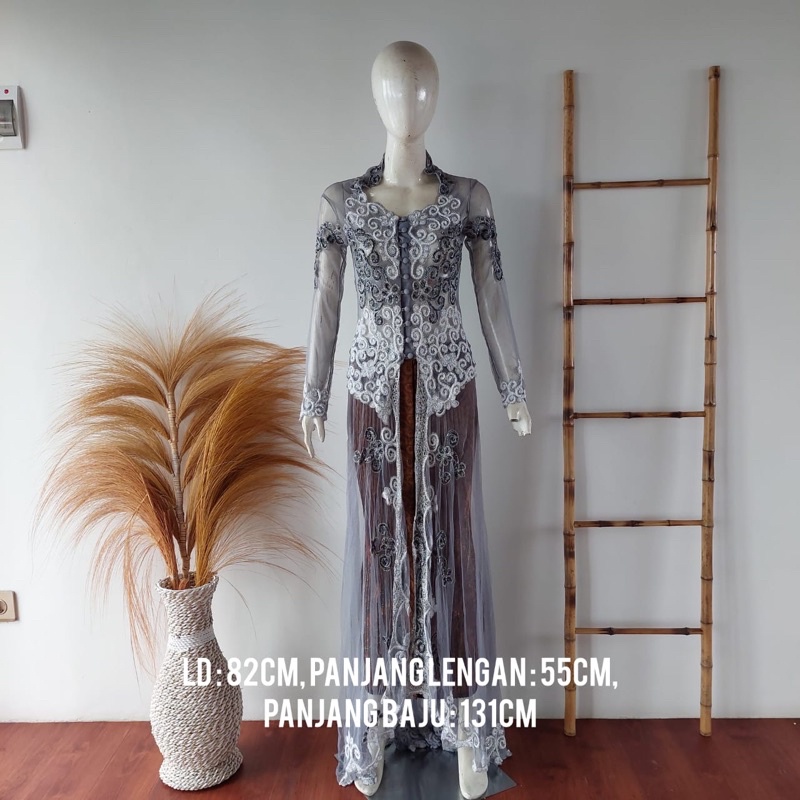 kebaya pengantin silver