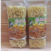 

ヽ Mie kering cap ikan tjujut 200gr (halus) •