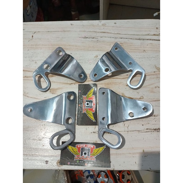 BREKET KUPINGAN LAMPU DEPAN KAWASAKI NINJA SS NINJA RR R(MODEL SETANDAR 1SET)I