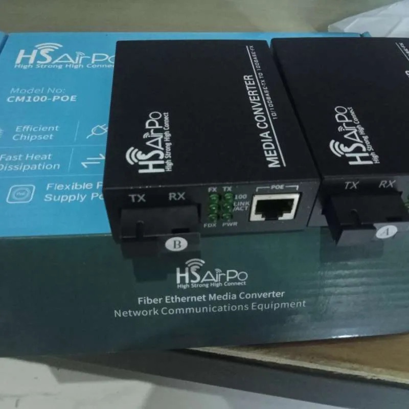 Converter LAN to FO HSAirpo CM100 10/100Mbps - PoE Support