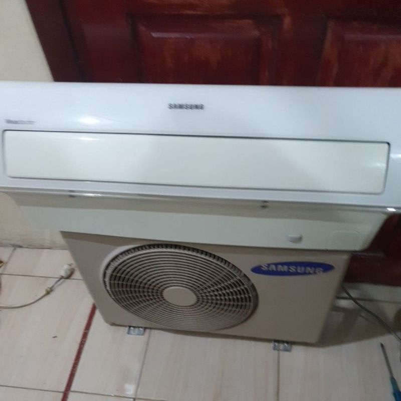 Second Ac Samsung 1/2 PK Freon R410