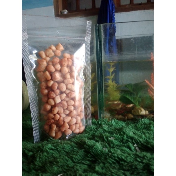 

piluscikurrasabarberqi,camilannontontv/keripikpilus