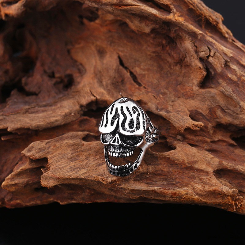 Cincin Bahan Alloy Gaya Punk Eropa Dan Amerika Untuk Pria