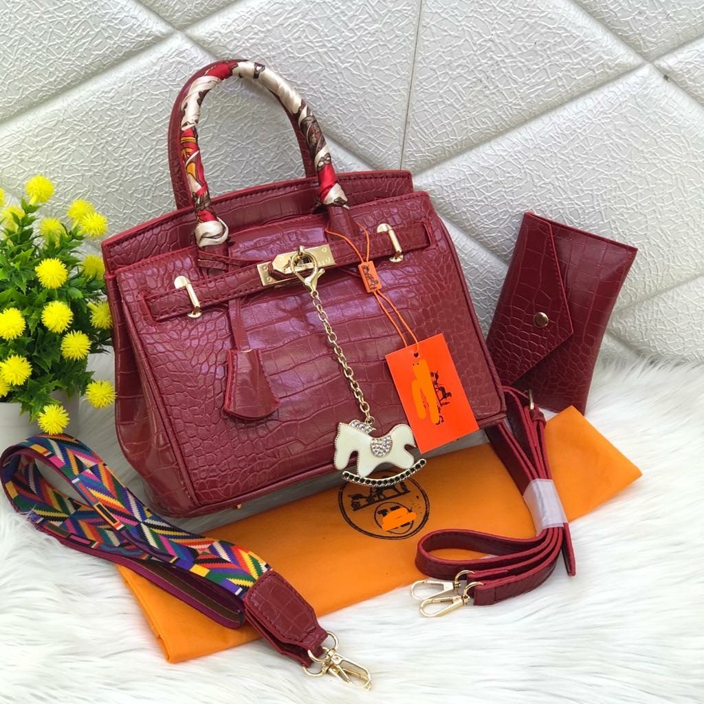 Tas Ibu Ibu Kondangan Arisan Pesta Mewah Wanita Tas Branded Artis Sosialita Elegan Cantik Berkelas