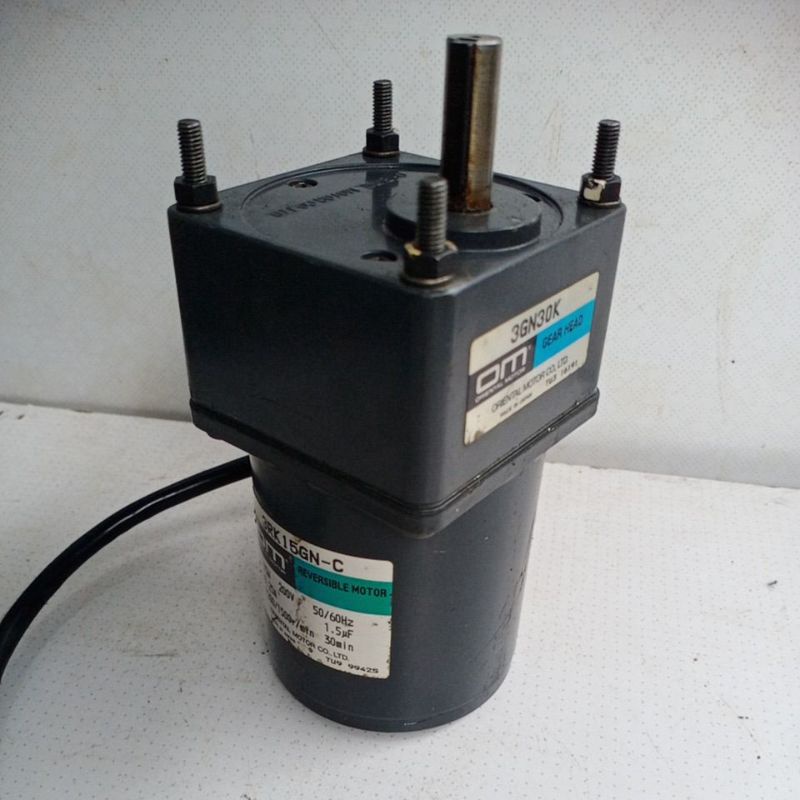 Jual ORIENTAL MOTOR GEARBOX AC 200220volt. 15wat. ratio 130. 50 RPM