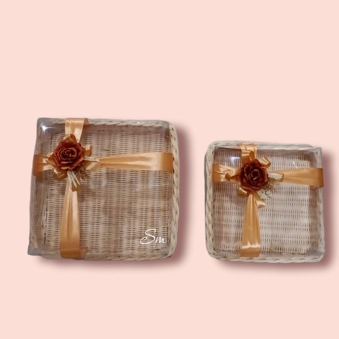 Mahar Kotak Hantaran Kue Mika