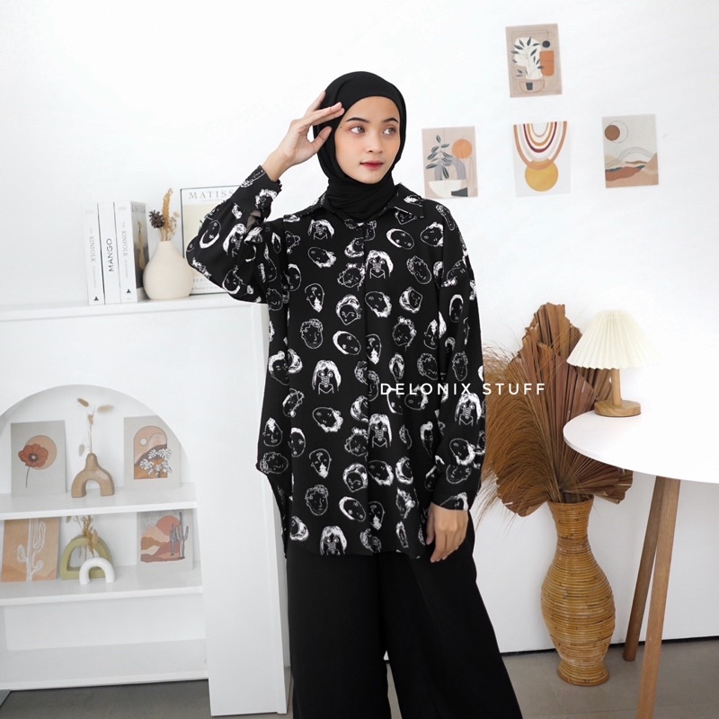 Oversize mono pattern shirt