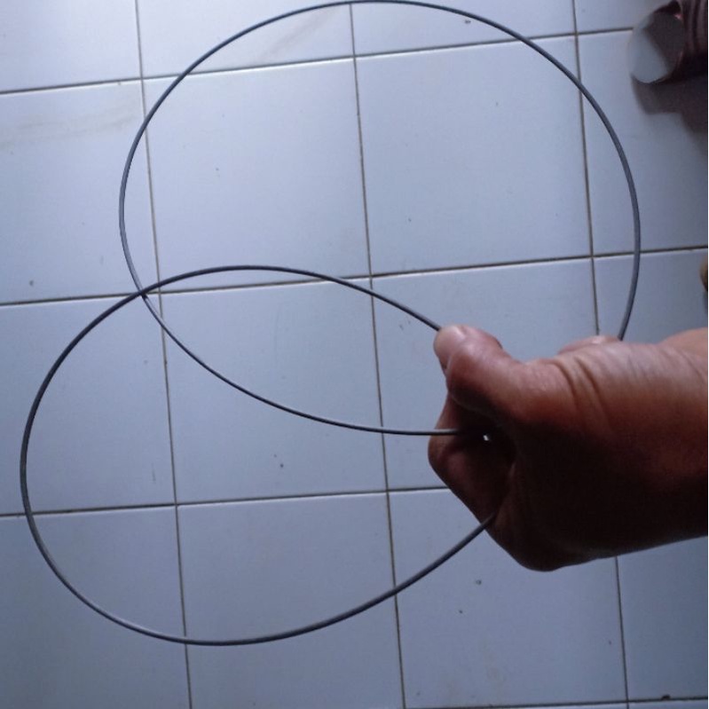 BAHAN JORAN TELKOM HITAM 2,5 150CM