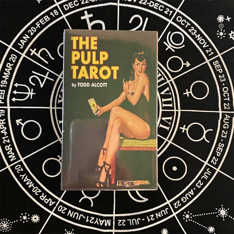 The Pulp Tarot 12x7cm include guide paper