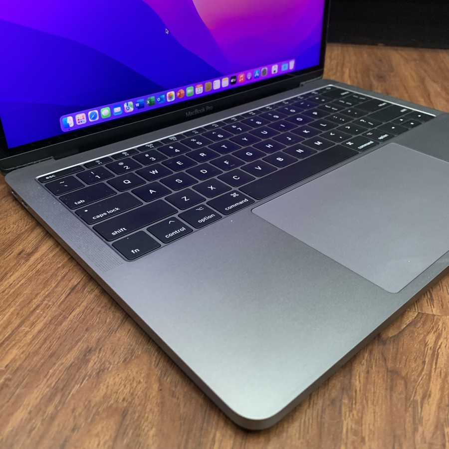 Murah Macbook Pro Non TouchBar 13-inch Ci5 Ram 8GB SSD 256GB Second