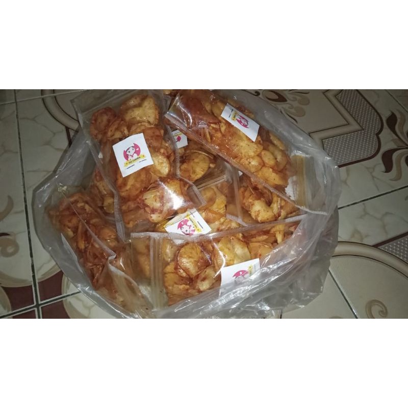 

Keripik singkong pedas 100 gr