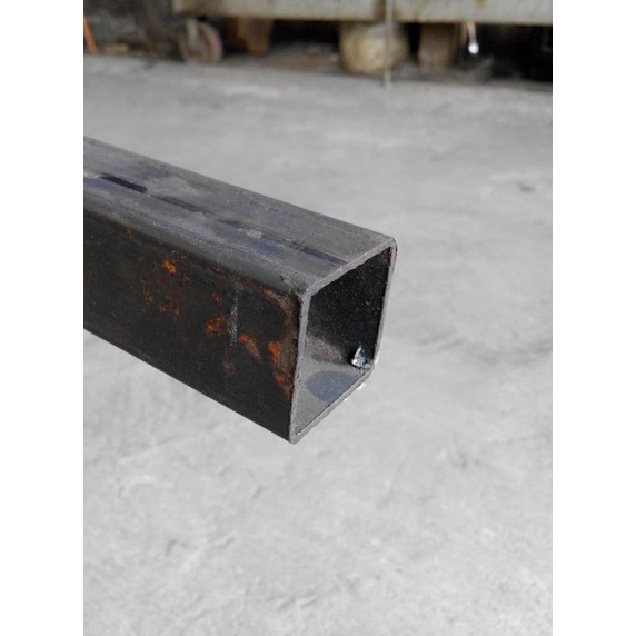 Besi Hollow Holo 30x30 mm (3x3 cm) tebal 1.3 mm Stall / Pipa Kotak