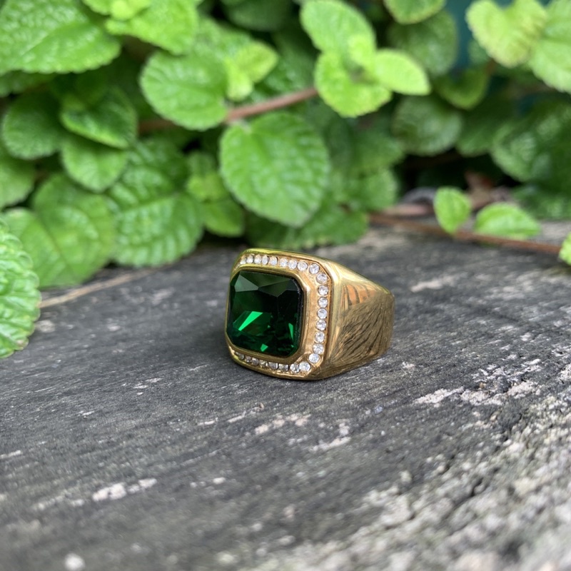 Cincin Batu Zamrud Green Emerald Cubic Zirconia Mewah Ring Gold Titanium Anti Luntur Tahan Karat