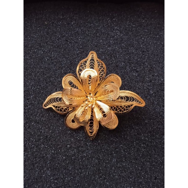 bros bunga sepuh emas