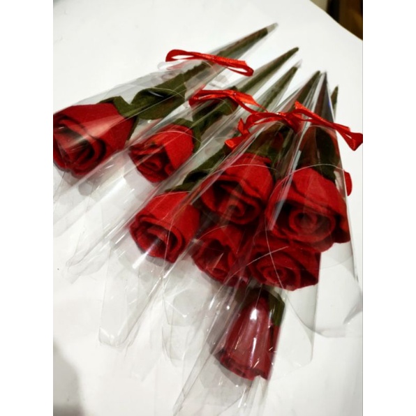 ( 10 tangkai) bunga mawar sudah +plastik & pita ready bunga kain flanel hari ibu hari valentine grad
