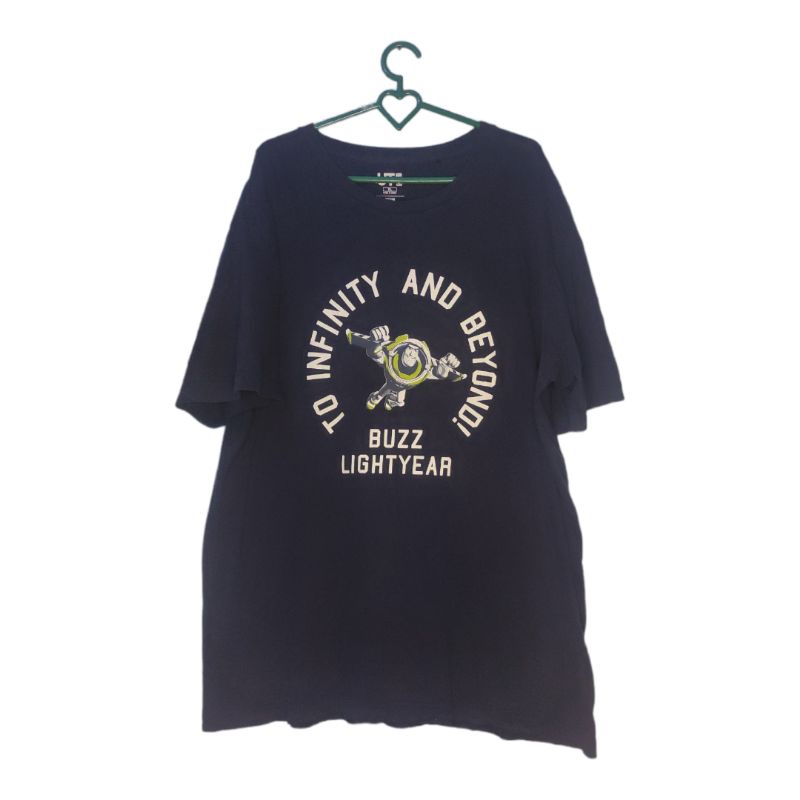 kaos tshirt tees uniqlo x disney pixar