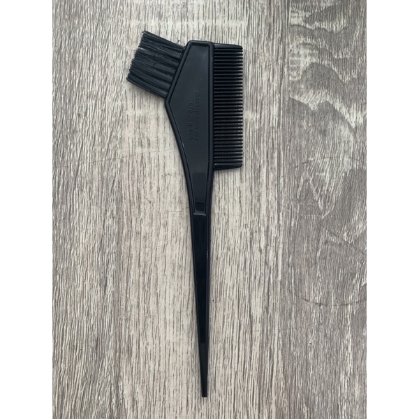 SISIR PEWARNA RAMBUT/ Sisir Semir rambut