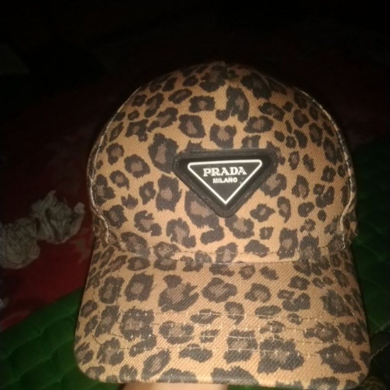 Topi prada milano italia