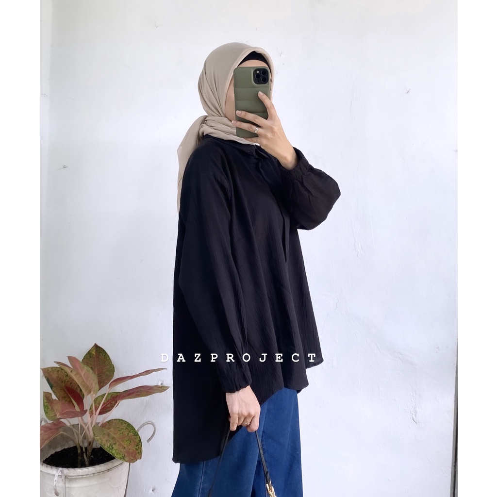 Chika Crincle Blouse Polos Kemeja Crincle Rami LD 130 by Dazproject