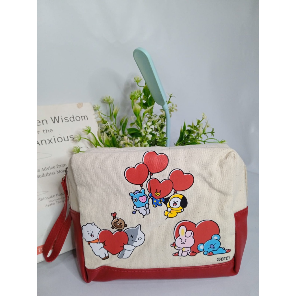 Olay Pouch BT21 Friends / Olay / Pouch / BT21 Line Friends