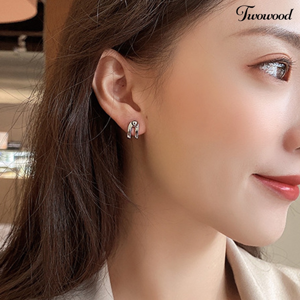 1 Pasang Anting Stud Gaya Korea Untuk Outdoor