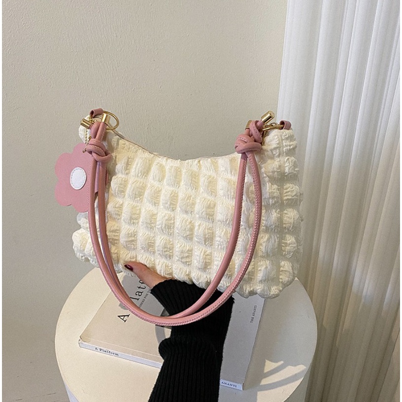 CLOUDY Shoulder bag Tas Selempang Jinjing Bahu Vintage Viral Stylish Cantik Terlaris Bunga Sling bag Lucu Motif Awan Kotak Timbul korea Wanita Remaja Fashion kuliah  Sekolah OOTD Kondangan Import Cute Korean Style Aesthetic Chikoisme