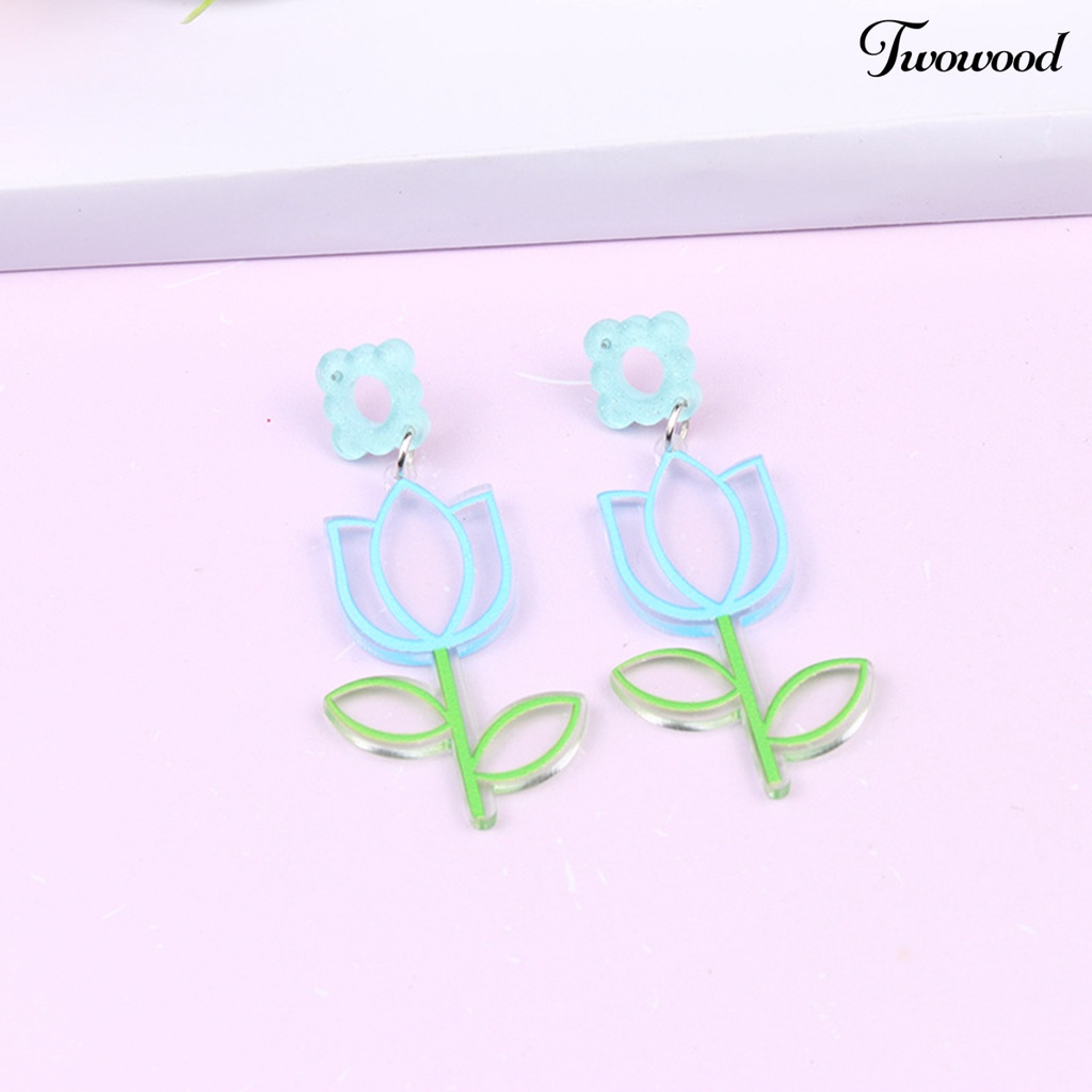 1 Pasang Anting Stud Desain Kartun Bunga Plum Bentuk Persegi Model Hollow Out Untuk Harian