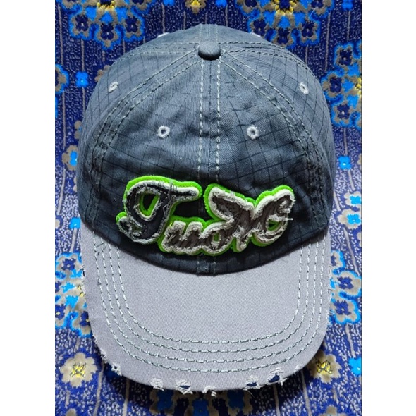 topi d.k trend