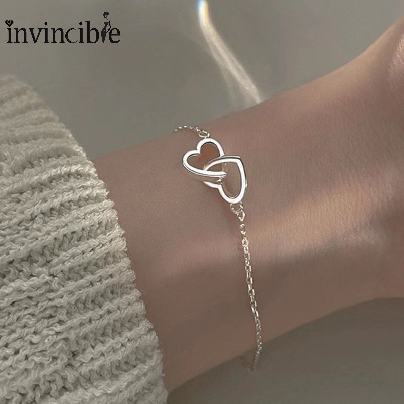 Gelang Liontin Hati Ganda Warna Silver Bahan Alloy Gaya Korea Untuk Hadiah Pengiring Pengantin