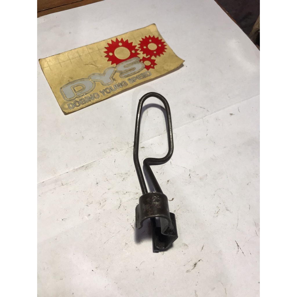 Breket pangkon selang rem depan Yamaha mio sporty 5 TL