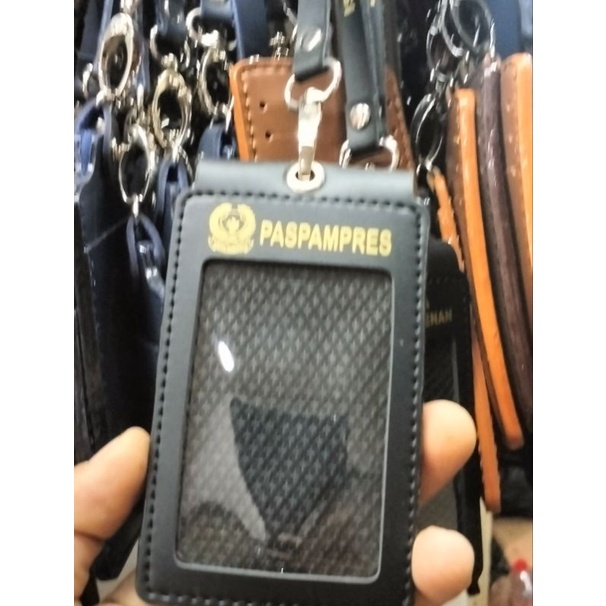 

Kalung id card Paspampres nametag Paspampres kalung nama Paspampres kalung pengenal Paspampres gantungan id card Paspampres