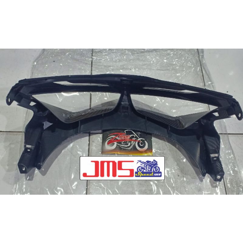 COVER TUTUP LAMPU DEPAN CARBON VARIO 160 NEW ZORO