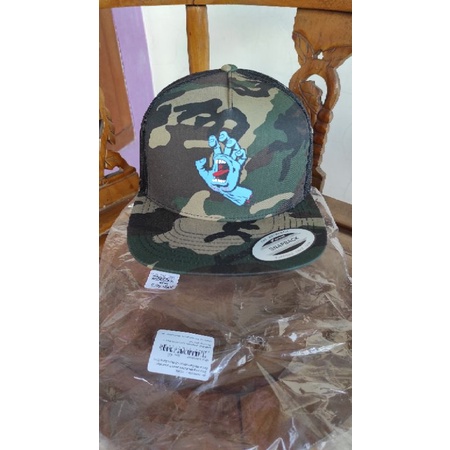 Topi Santa Cruz x Yuupong New BNIP