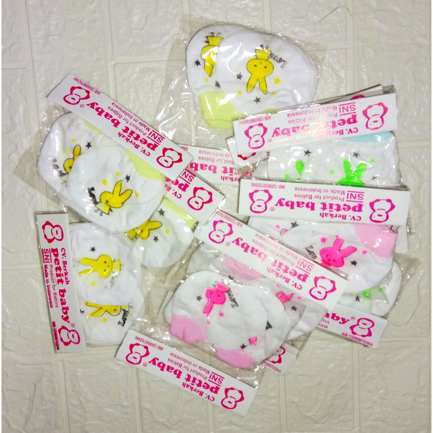 Sarung Tangan Dan Kaos Kaki Bayi Isi 3 Set Petit Baby