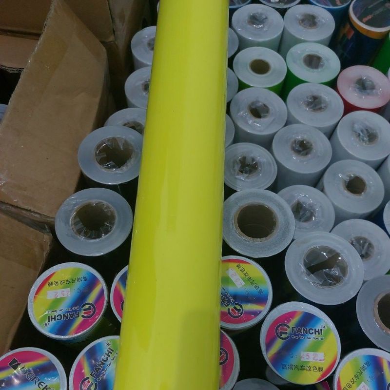 skotlet super glosy lemon yellow