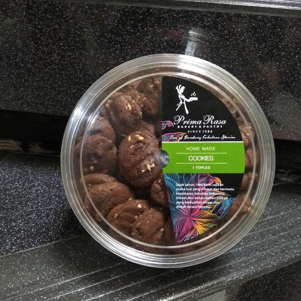

CHOCOLATE CHIPS COOKIES PRIMA RASA BANDUNG BEST SELLER ORIGINAL SALE PROMO ENAK GIFT HAMPERS PARCEL