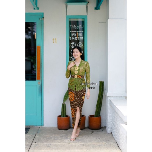 KEBAYA COUPLE KEBAYA BALI KEBAYA MODERN