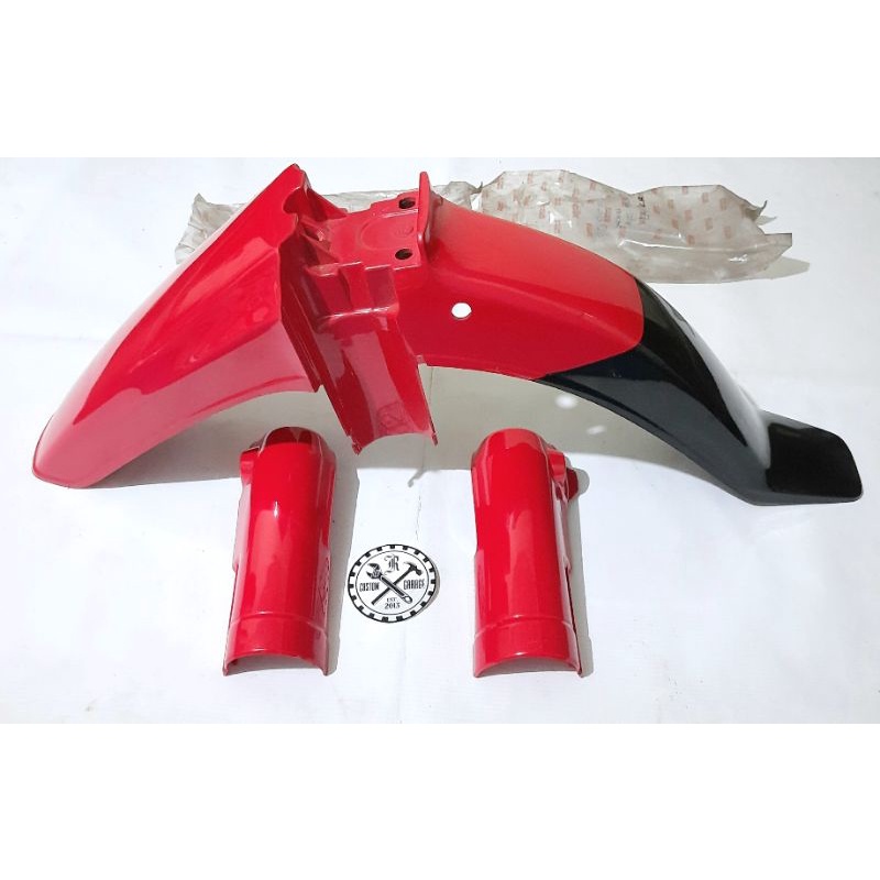 Spakbor depan yamaha FORCE1 original