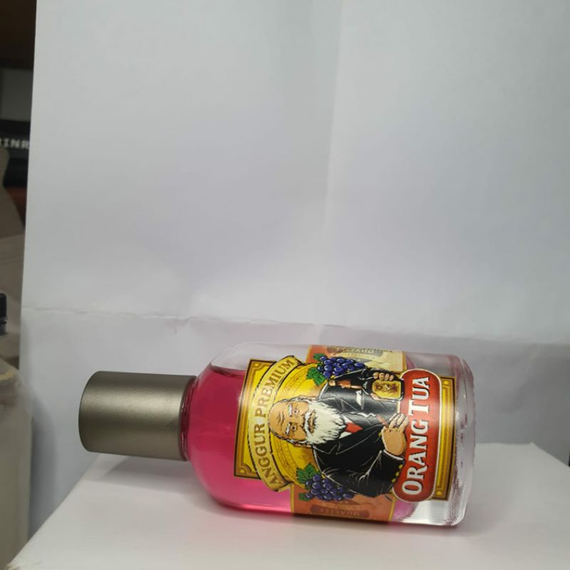 NEW PARFUME CAP ORANGTUA ANGGURMERAH PRIA DAN WANITA 60ML