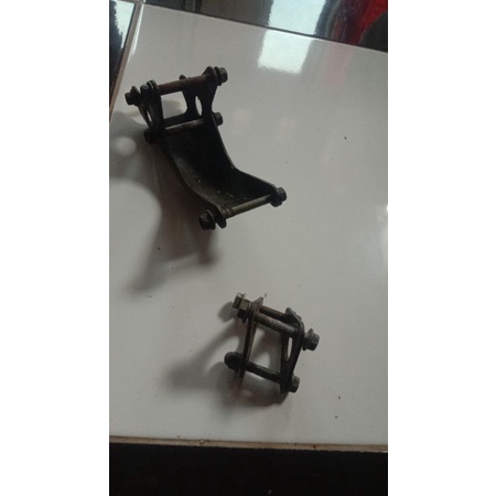 engine mounting atas bawah suzuki thunder GSX 250 t250 baut mur dudukan braket bracket pangkon mesin