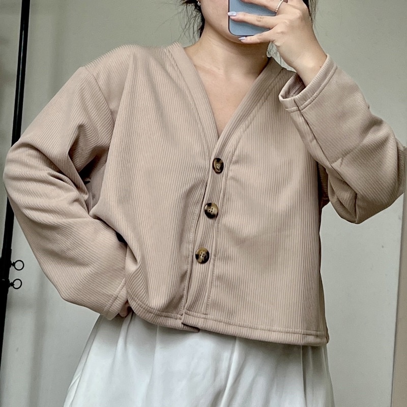 Yoona Outer Premium (outer / cardigan / outer kekinian / kancing marble/ outer bigsize / outer jumbo / cardigan bigsize / cardigan jumbo/ outer bkk / cardigan kancing/ outer kancing / sweater jumbo / sweater bigsize)