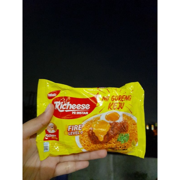 

mie richeese keju original