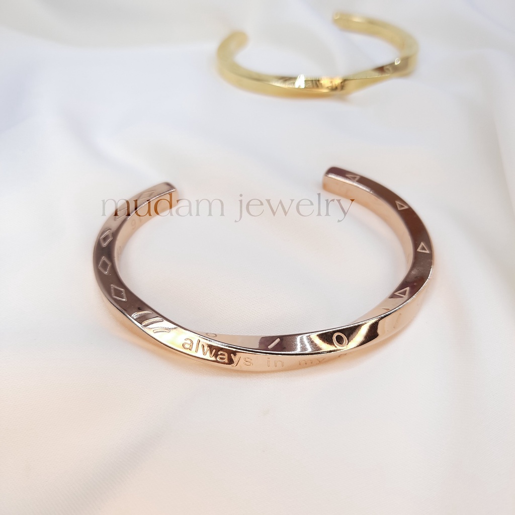 Gelang Unisex ( Untuk Wanita dan Pria ) Model Classic Spiral Tersedia Warna Rose Gold dan Gold