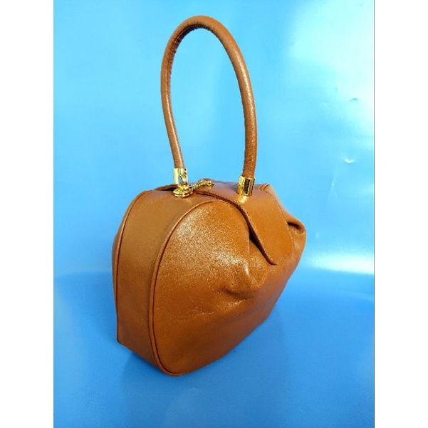 gabriela hearst inspired bag